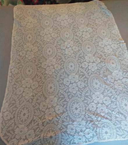 Vintage cream lace - cream,