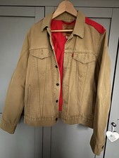 Levi's Premium Fresh Leaves