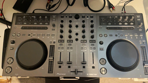 Pioneer ddj deck - pioneer, ddj-t1