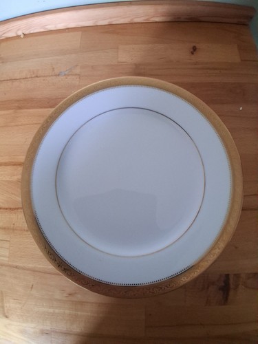 Noritake signature gold - signature,