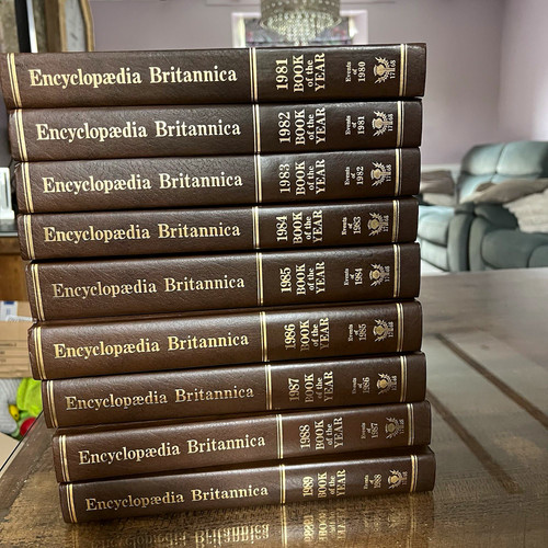 Encyclopaedia britannica book - encyclopaedia,