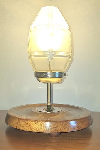 Art deco table - table, lamp