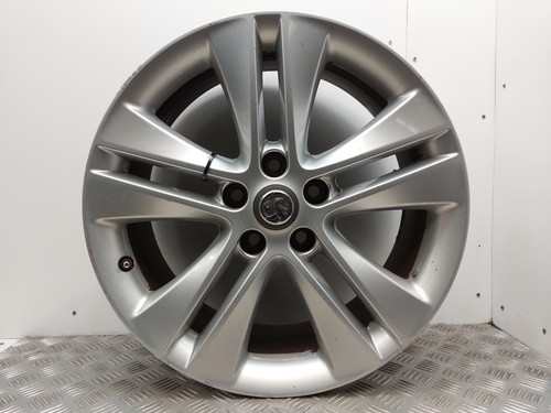 Alloy wheel vauxhall - alloy,