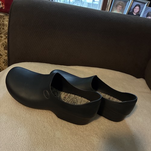 Stinky feet black - black, 8