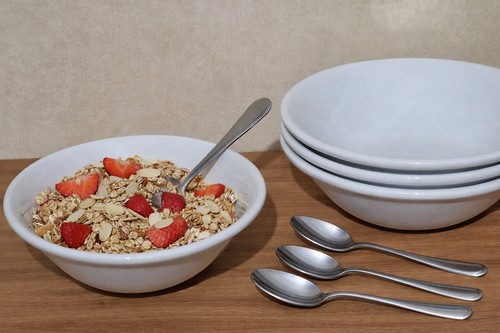 White cereal dessert - or,