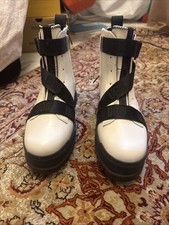 Women’s Uggs Boots White UK