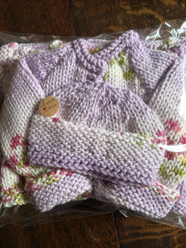 Beautiful handknitted blanket - beautiful,