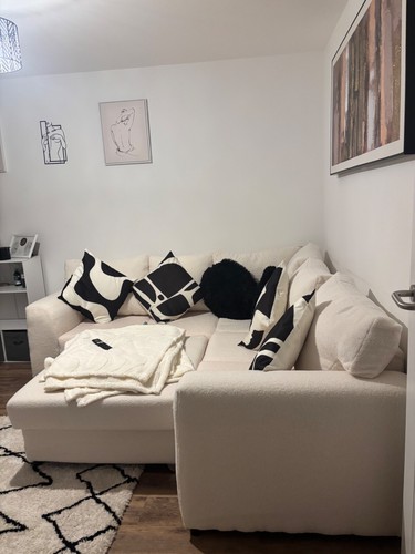 Sofa cream colour - , in