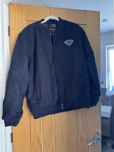 This navy blue diamond - a,