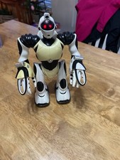 2005 Robosapien V2 Mini Robot
