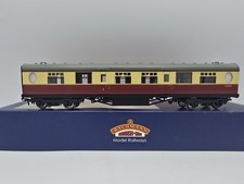 #6094 Bachmann 34-404 Thompson 59ft CK composite corridor in BR Crimson & Cream