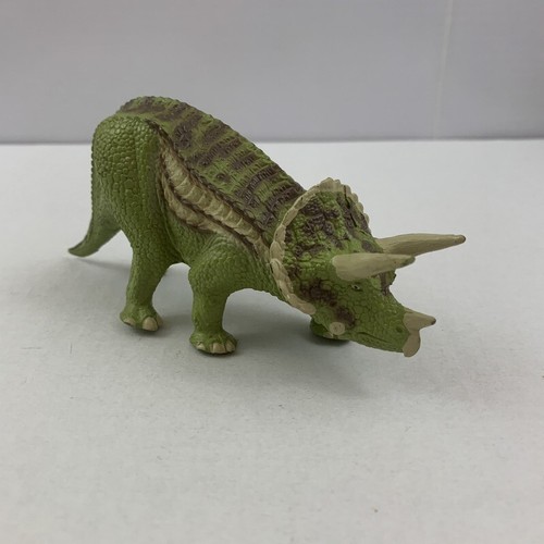 Invicta triceratops dinosaur - triceratops,