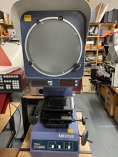 MITUTOYO PJA3000 PROFILE PROJECTOR
