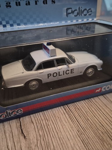 Corgi vanguards jaguar - 1/43,