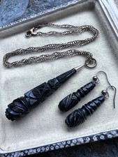 Antique Victorian 1890's Carved Whitby jet necklace & Earrings set