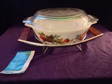 JAJ Pyrex Tuscany Market Garden Lidded Oven Dish 12" x 7" Vintage