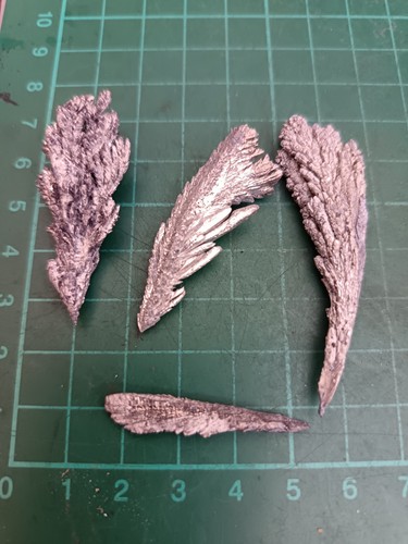Magnesium plumes unpolished - magnesium,