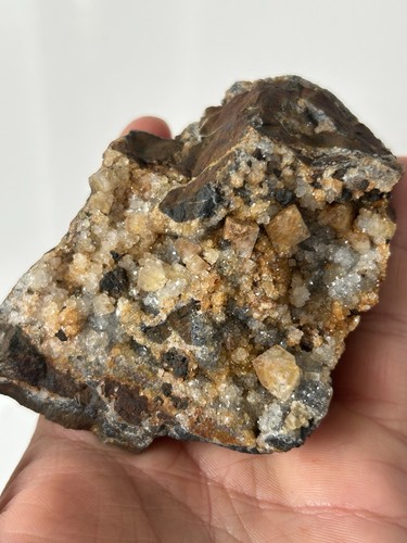 Druzy quartz with fluorites - druzy,