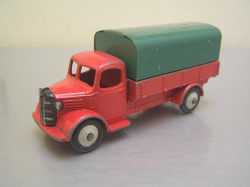 Dinky toys 30s austin - toys,