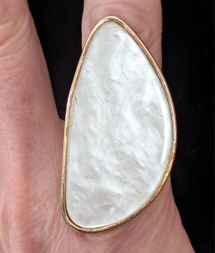Faux mother pearl knuckle - mother,