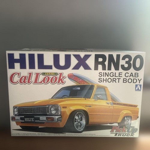 Hilux rn30 cal look - hilux,