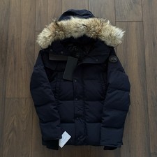 Canada Goose Wyndham Marine Navy / Black Badge Parka