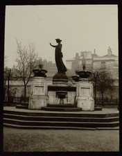 THE MARTYRDOM STATUE