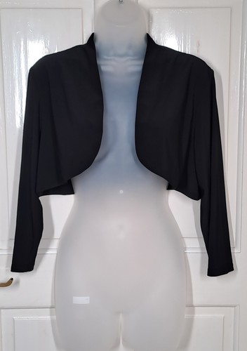 Ronni nicole black cropped - nicole,