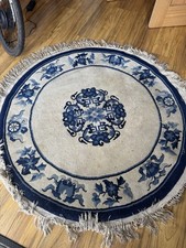 Vintage Hand-Knotted Chinese Peking Wool Rug – Round Blue & Ivory Carpet, 1970s