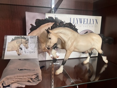 Breyer premier club 2024 - breyer,
