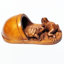 M8197 - 2" Hand Carved Boxwood