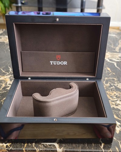 Genuine authentic tudor - authentic,