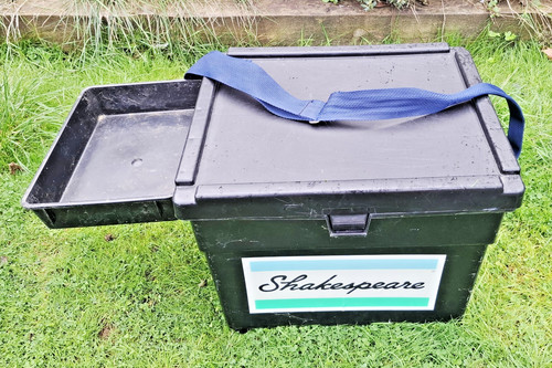 Shakespeare fishing seatbox - fishing,
