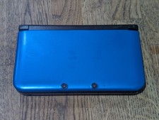 Nintendo 3DS XL - Metallic Blue - Handheld System With Charger -  Damaged Pixels