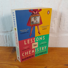 Lessons in Chemistry — Bonnie Garmus