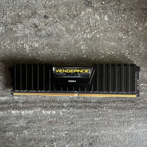 Corsair vengeance lpx - corsair,