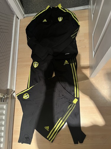 Leeds united tracksuit - united,
