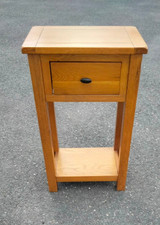 Oak side lamp table with
