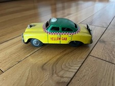 Vintage Yellow CAN with Green