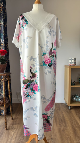 Vintage liquid satin - vintage,