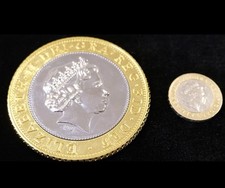 Jumbo Replica £2 Coin Magic