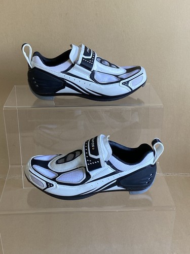 Muddy fox tri - fox,