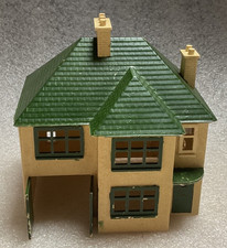 Airfix HO/OO Gauge Detached