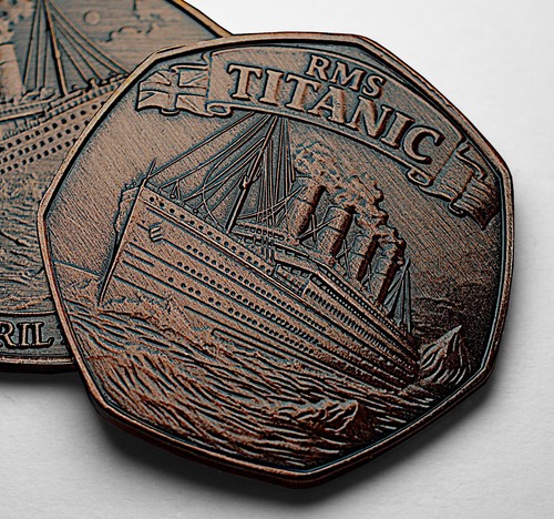 Rms titanic antique bronze - titanic,