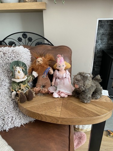 Wizard dolls toys - oz,
