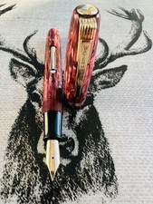 Waterman's 512v fountain pen, 14k M nib, striated Mauve/Pink, 1940's, serviced