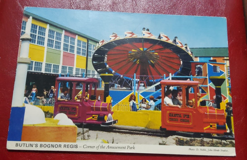 Butlins bognor regis postcard - butlins,