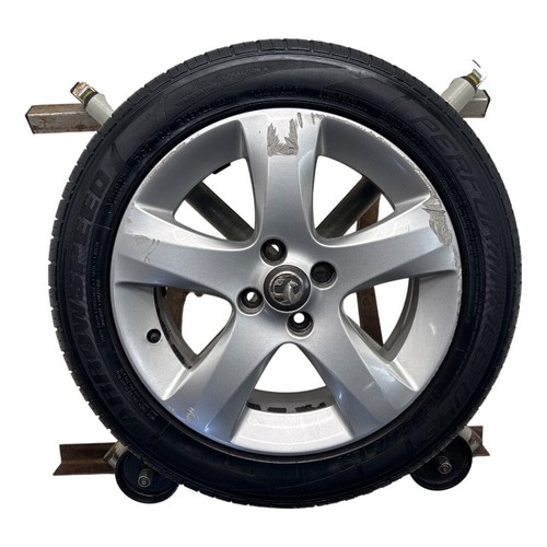 Vauxhall corsa alloy wheel - corsa, sxi
