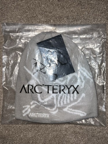 Arc teryx bird logo beanie - bird,