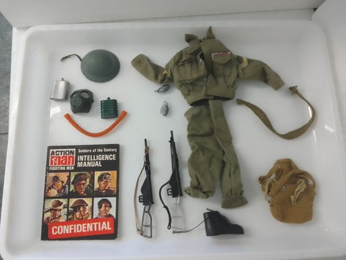 Vintage action man british - action,